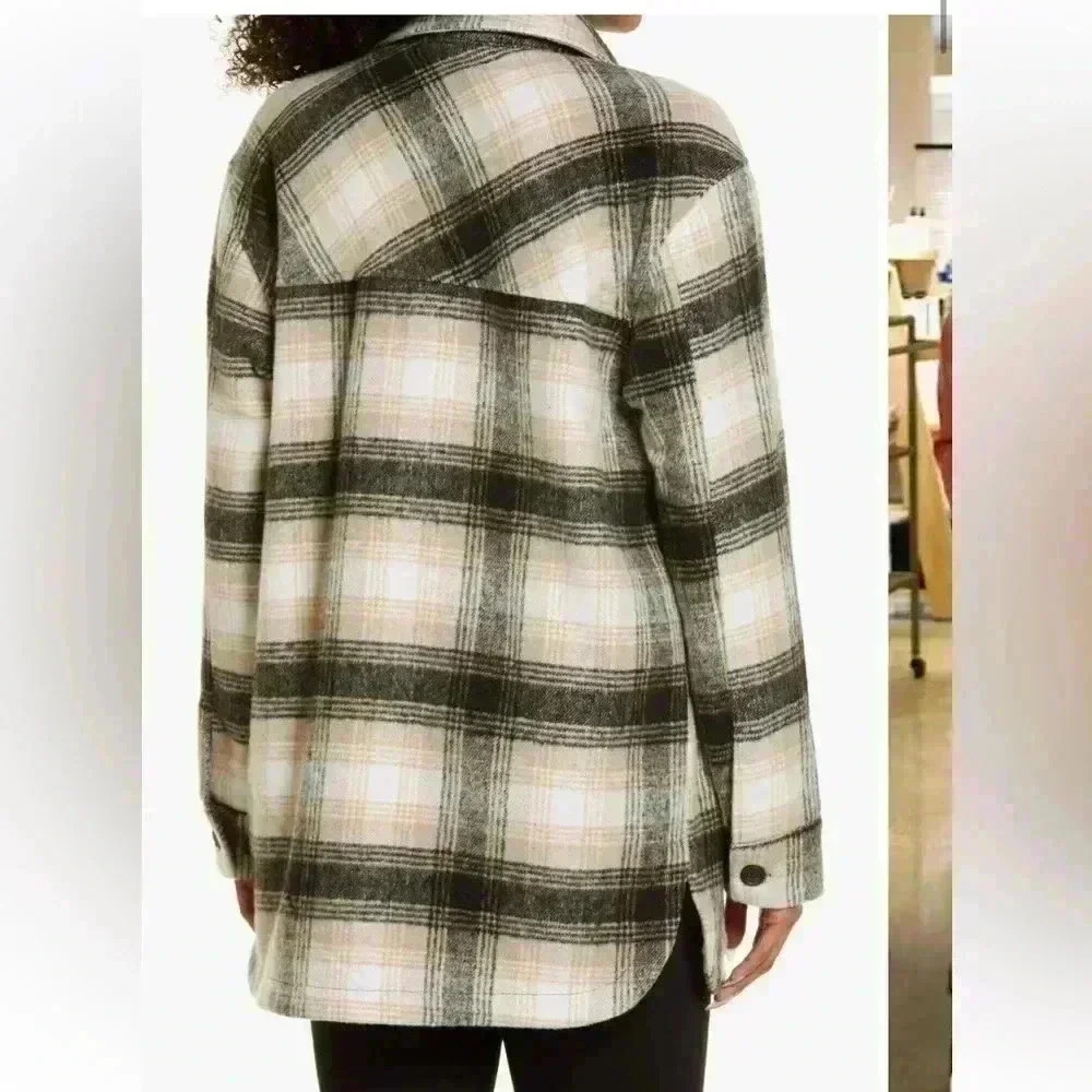 Thread & Supply Plaid Shacket - Picture 2 of 7